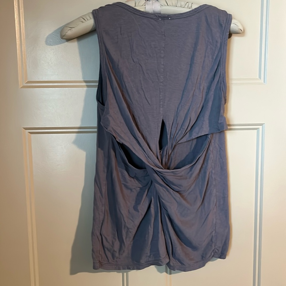 Heartloom HL Key twisted open back tank